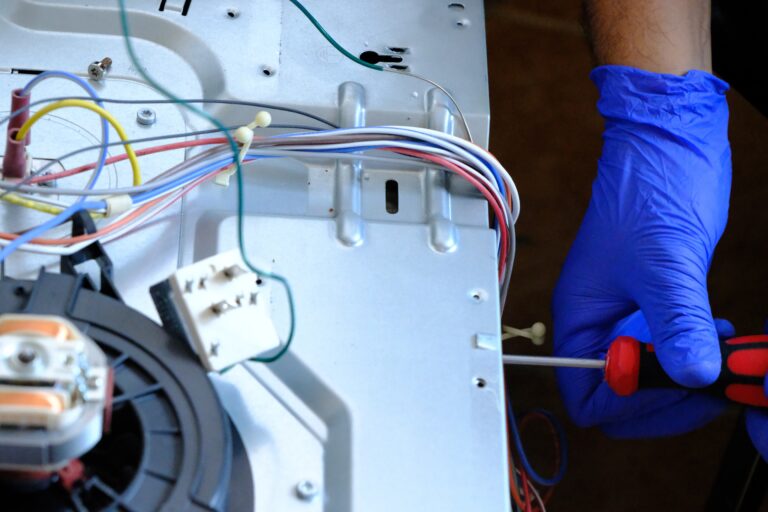 Authorized,Service,Consultant,Who,Repairs,A,Broken,Built-in,Oven.,Repairman
